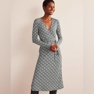 BODEN - Nina Jersey Midi Dress
Black, Blossomy